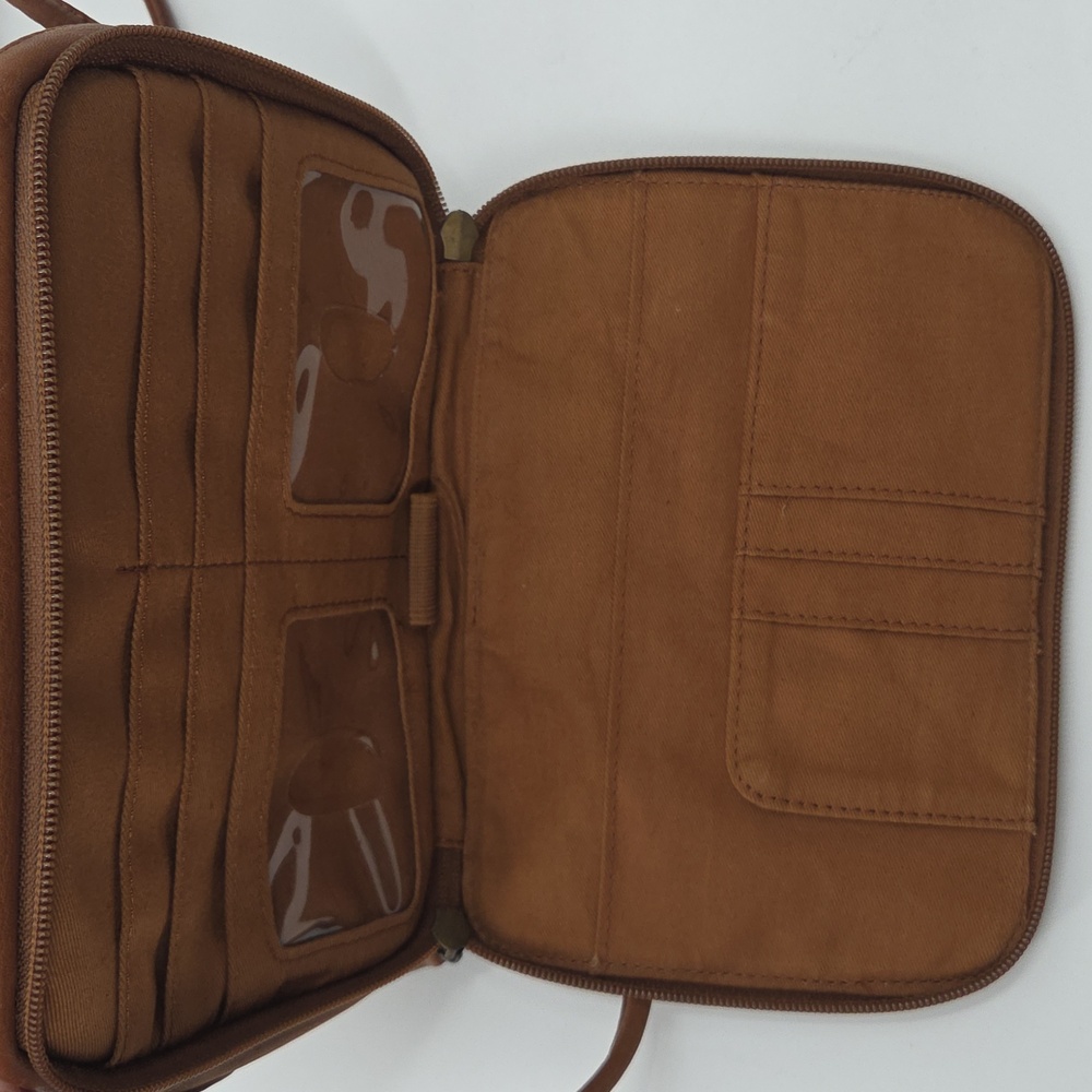 2 Fossil Brown Leather Crossbody Bags and 1 Wallet Set - Picture 10 of 16